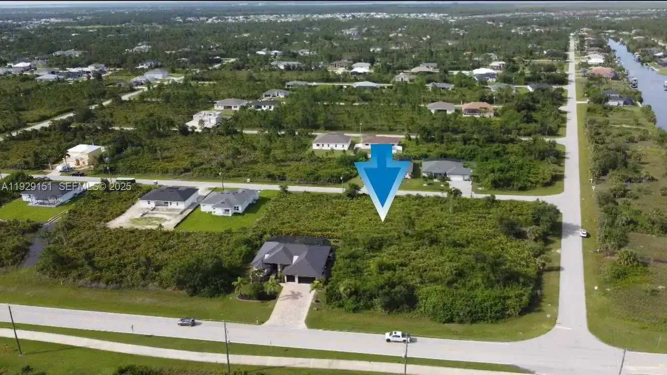 13581 Jeronimo Ln, Port Charlotte FL 33981 photo 5
