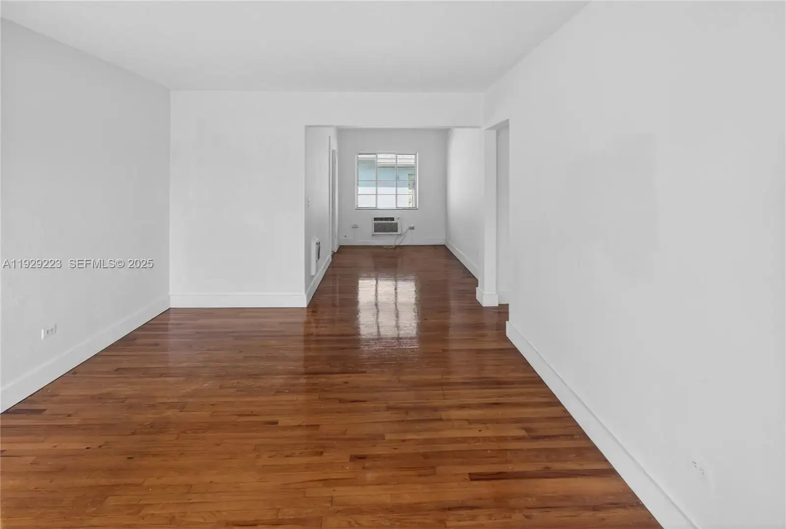 1135 Marseille Dr # 3, Miami Beach FL 33141 photo 3