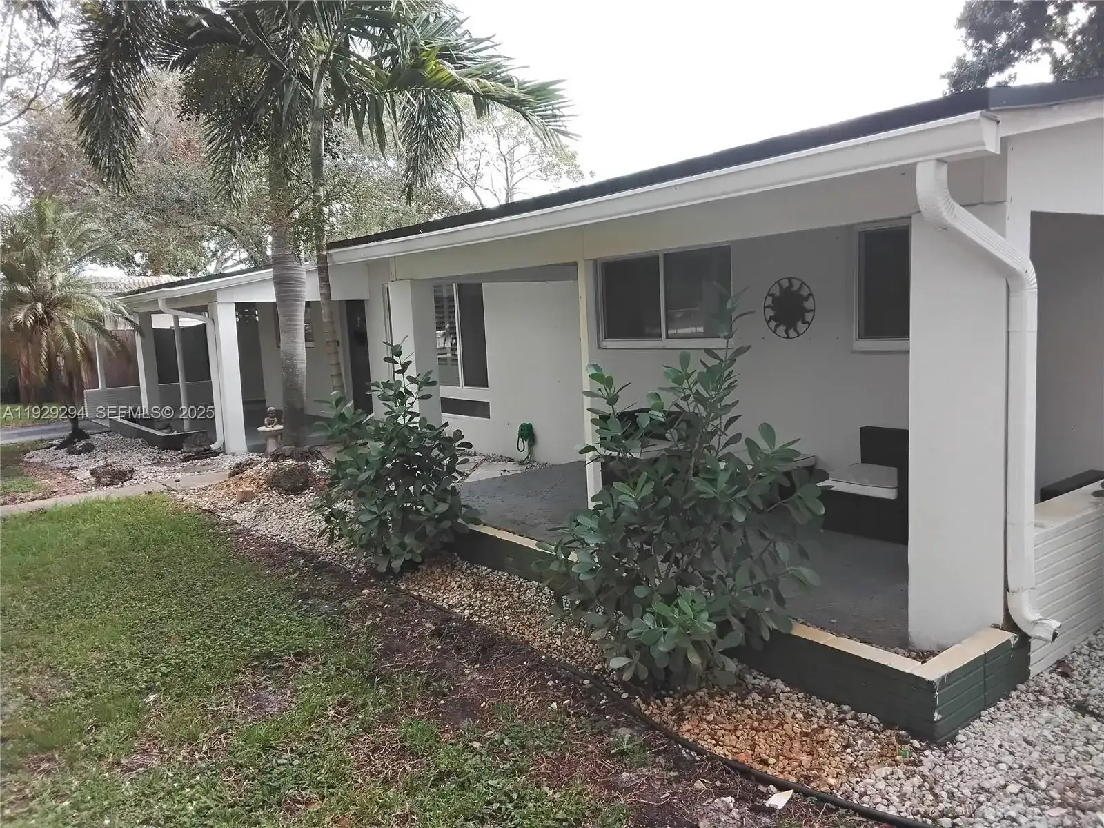 911 W Country Club Cir, Plantation FL 33317 photo 4