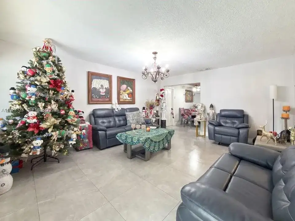2241 SW 26th St, Miami FL 33133 photo 4
