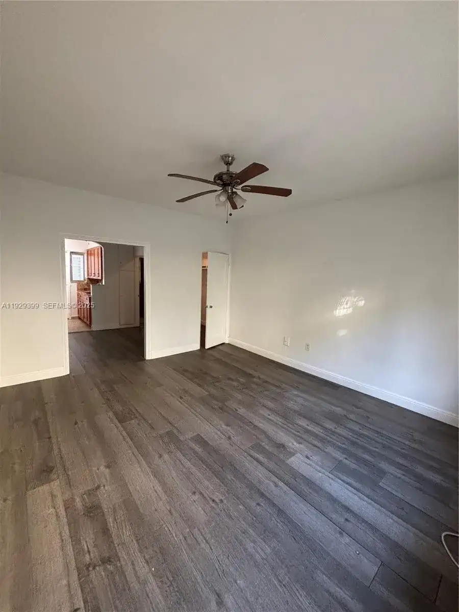 1522 Meridian Ave # 6, Miami Beach FL 33139 photo 2