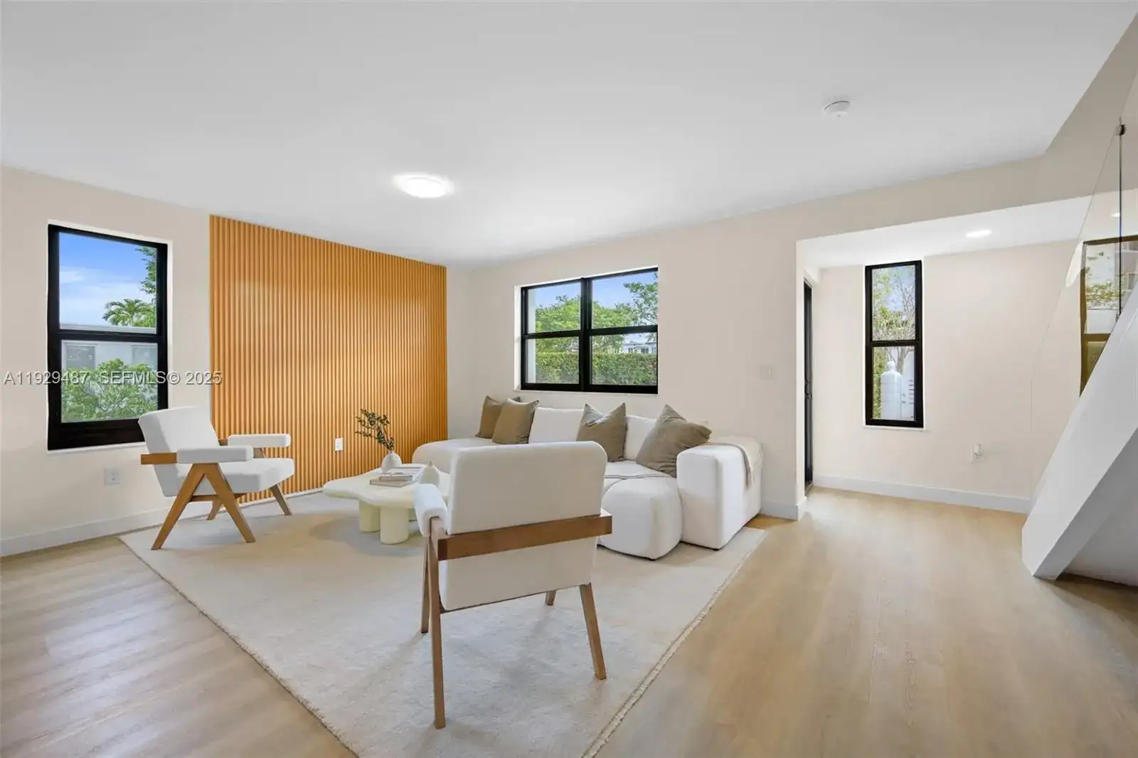 7994 Crespi Blvd, Miami Beach FL 33141 photo 4