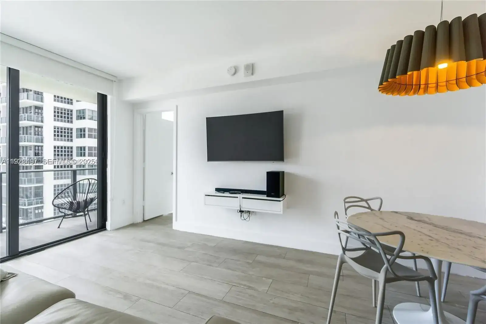 121 NE 34th St # 1203, Miami FL 33137 photo 4