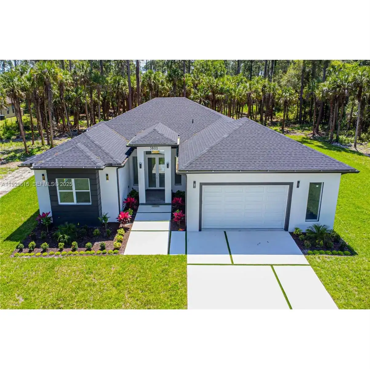 3802 30th AVE SE, Naples FL 34117 photo 2