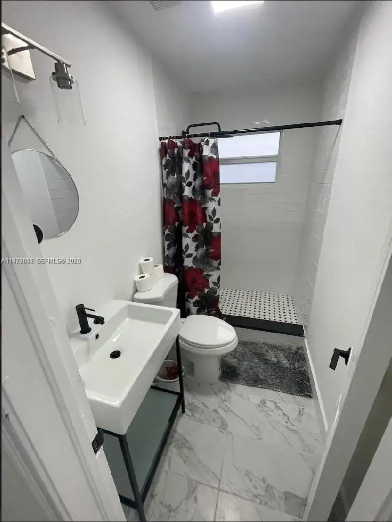 3085 NW 51st St, Miami FL 33142 photo 5