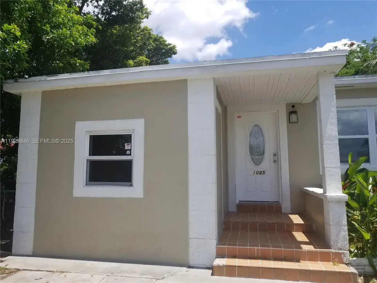 1085 NW 133rd St, North Miami FL 33168 photo 3