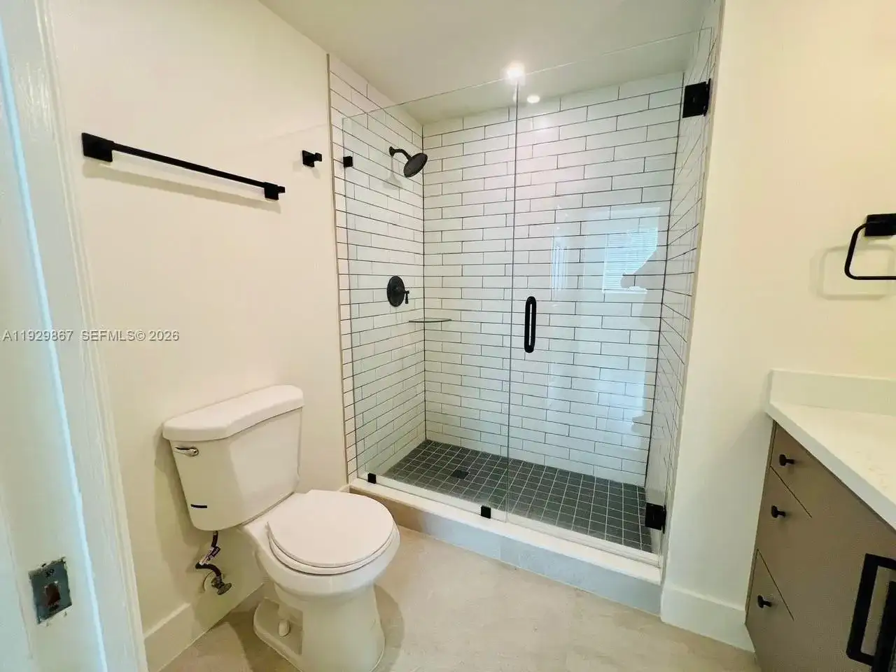 8000 N Nob Hill Rd # 204, Tamarac FL 33321 photo 2