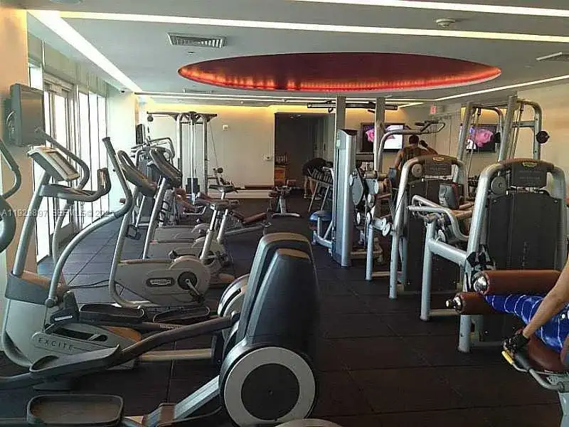 500 Brickell Ave # 2303, Miami FL 33131 photo 5