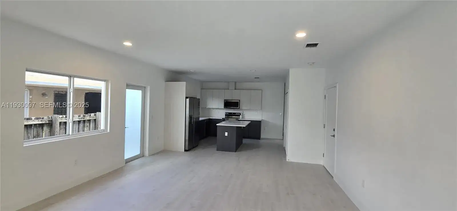 6821 NW 6th Ct # 0, Miami FL 33150 photo 2