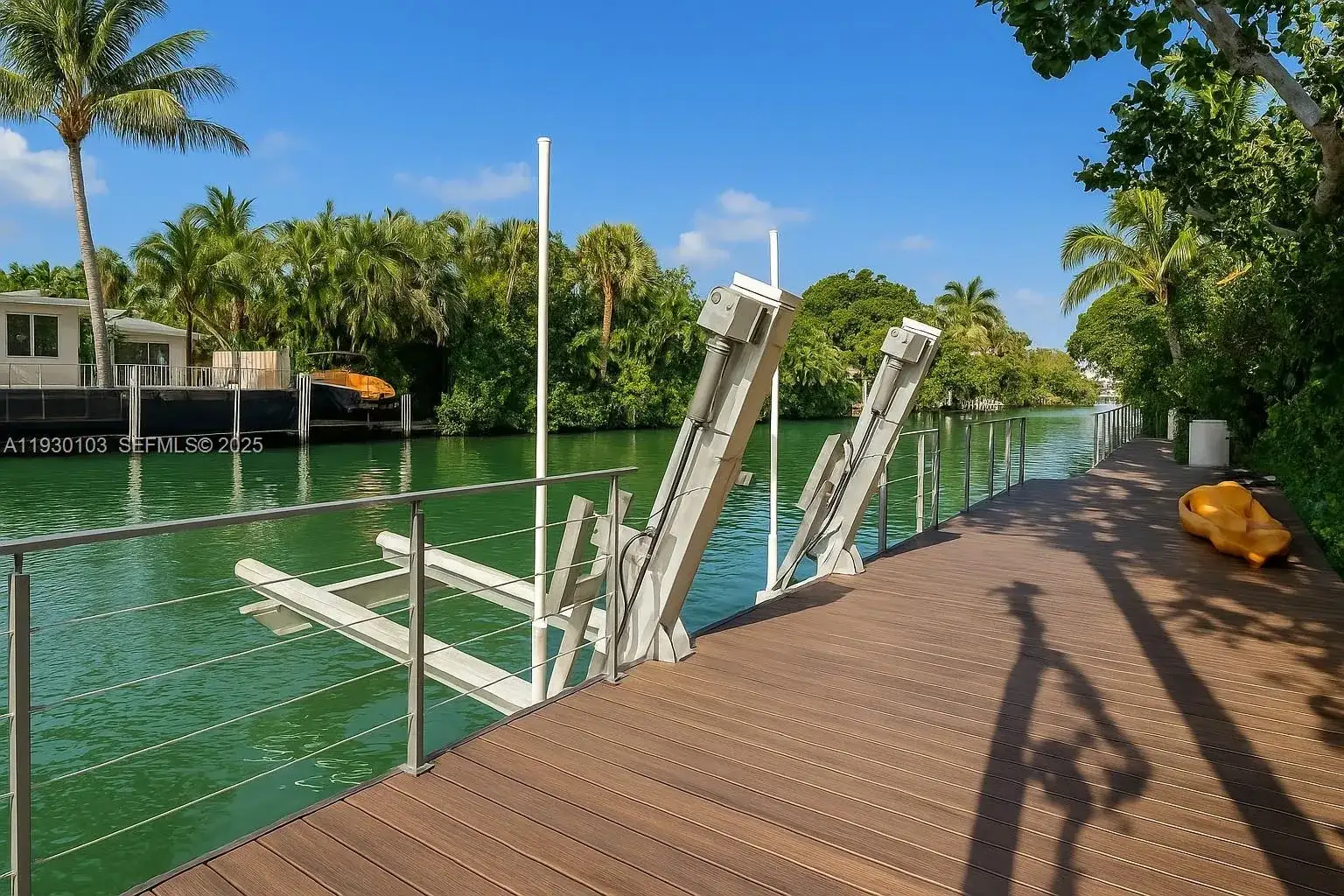 1490 Cleveland Rd, Miami Beach FL 33141 photo 3