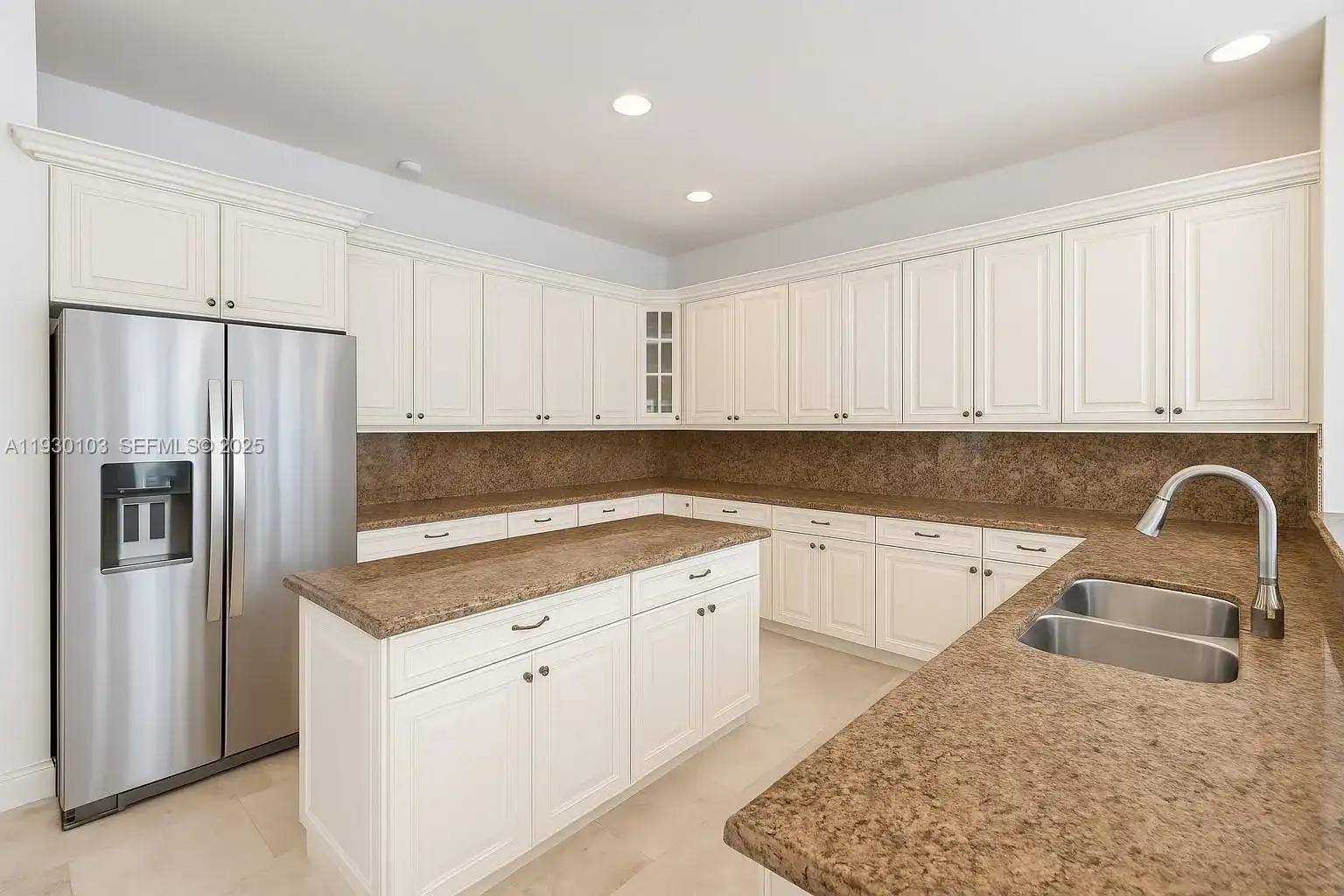 1490 Cleveland Rd, Miami Beach FL 33141 photo 5
