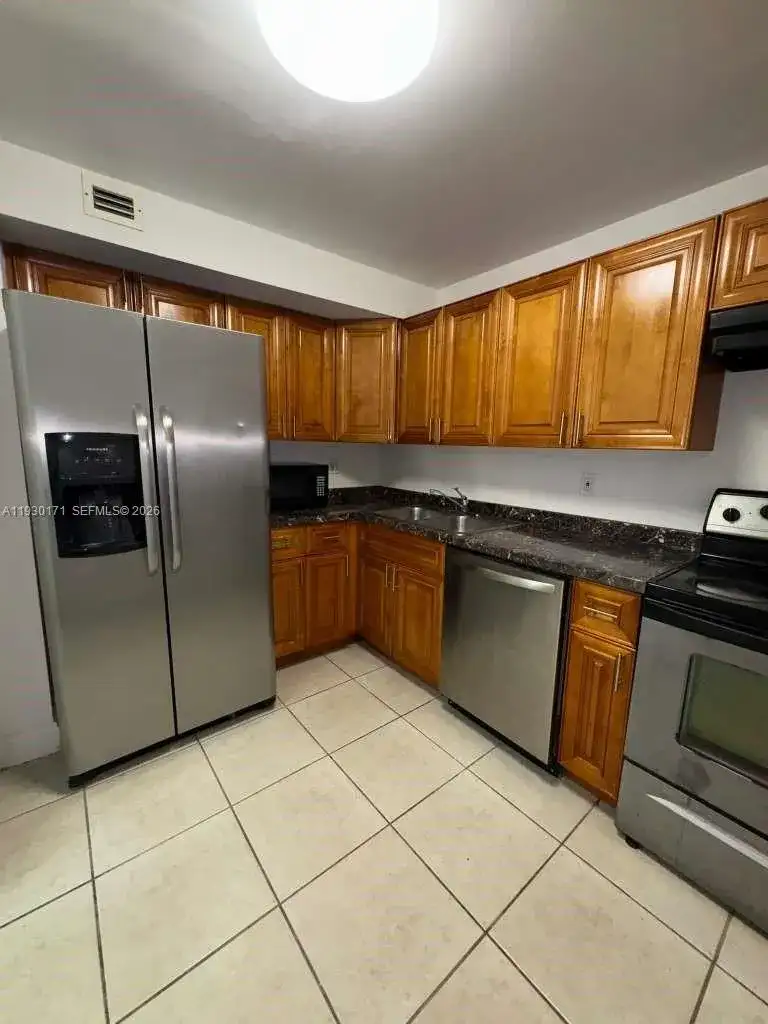 4235 N University Dr # 104, Sunrise FL 33351 photo 3