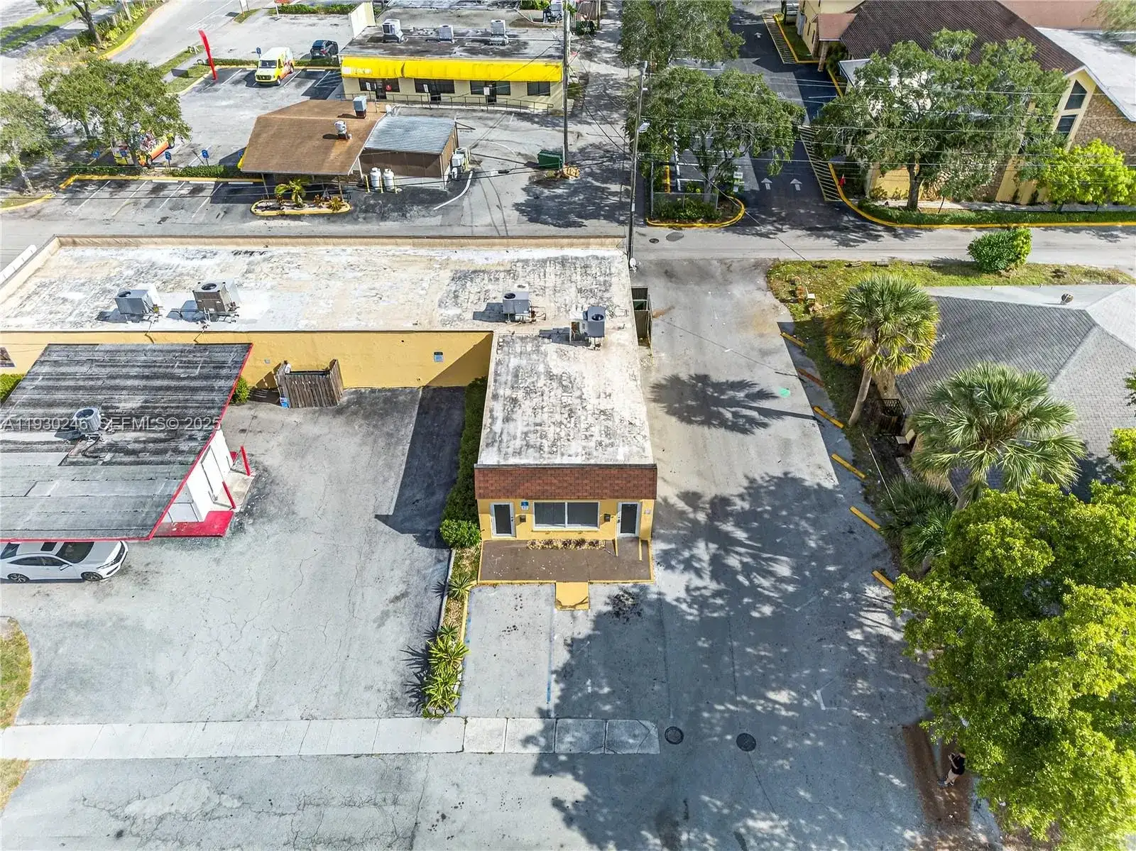 1180 NW 41st, Lauderhill FL 33313 photo 2