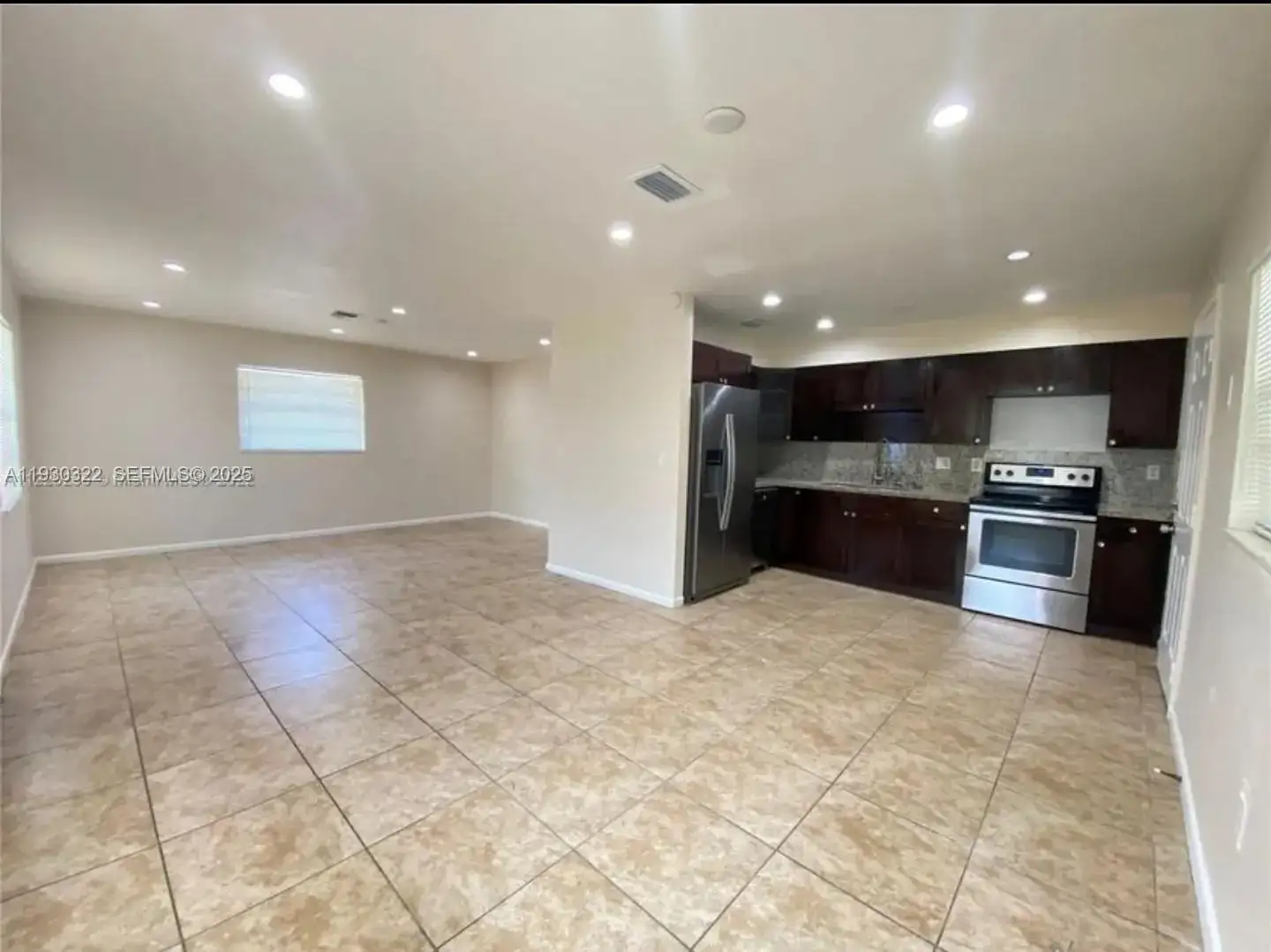 4153 46th Pl, Vero Beach FL 32967 photo 4