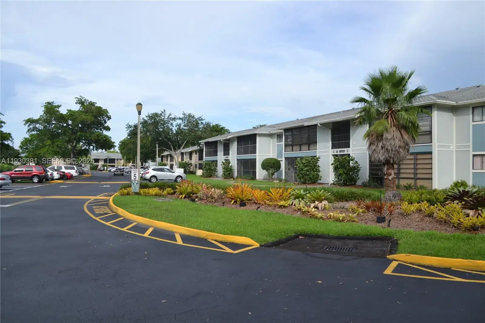 9727 Hammocks Blvd # 207D, Miami FL 33196 photo 5