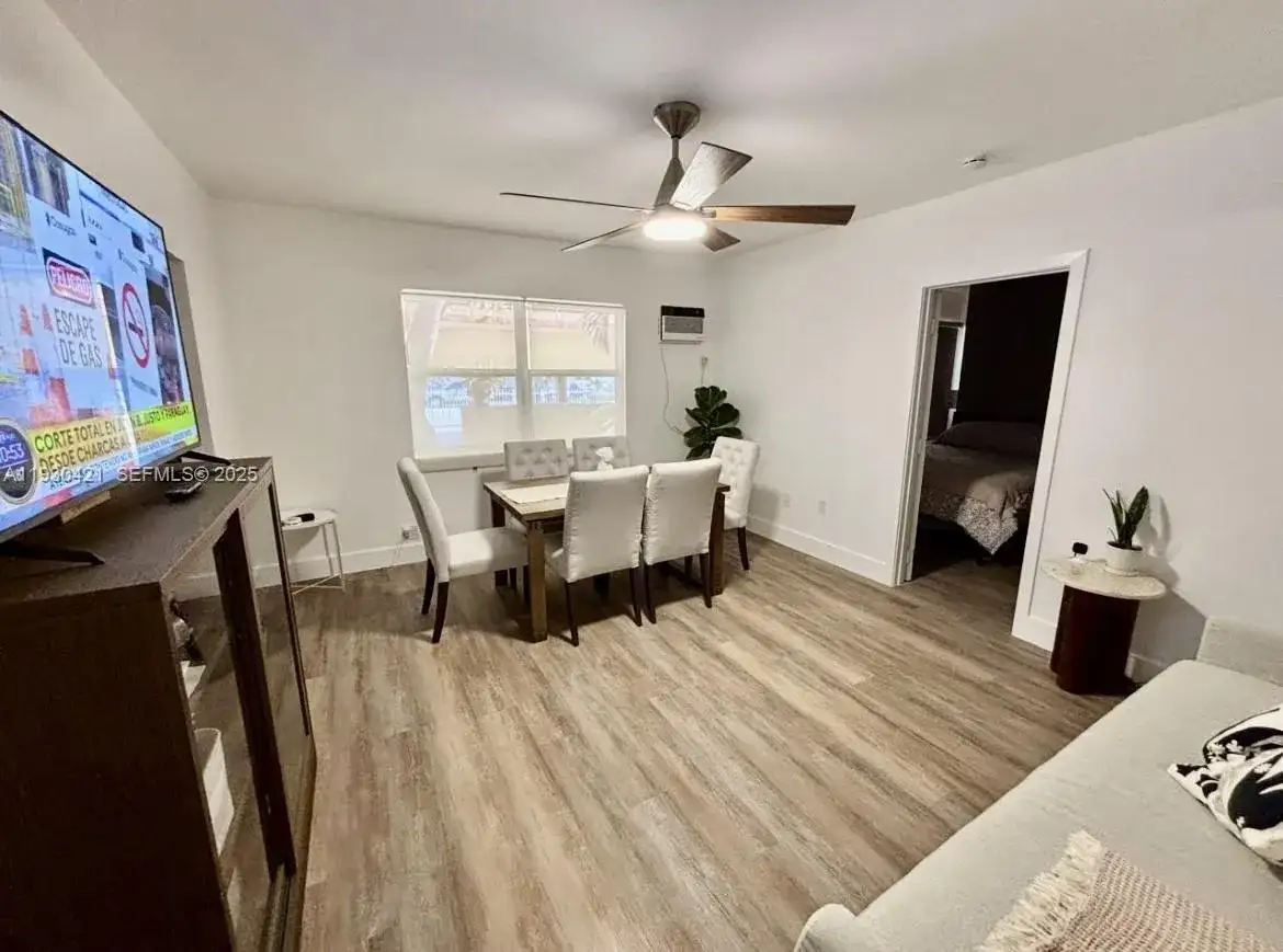 7636 Abbott Ave # 3, Miami Beach FL 33141 photo 4