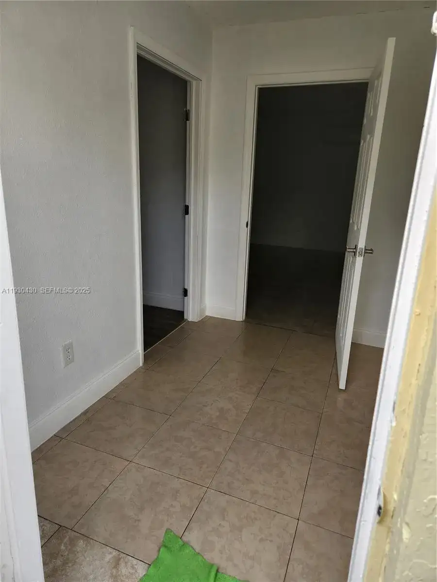 22020 SW 100th Pl # 1, Cutler Bay FL 33190 photo 3