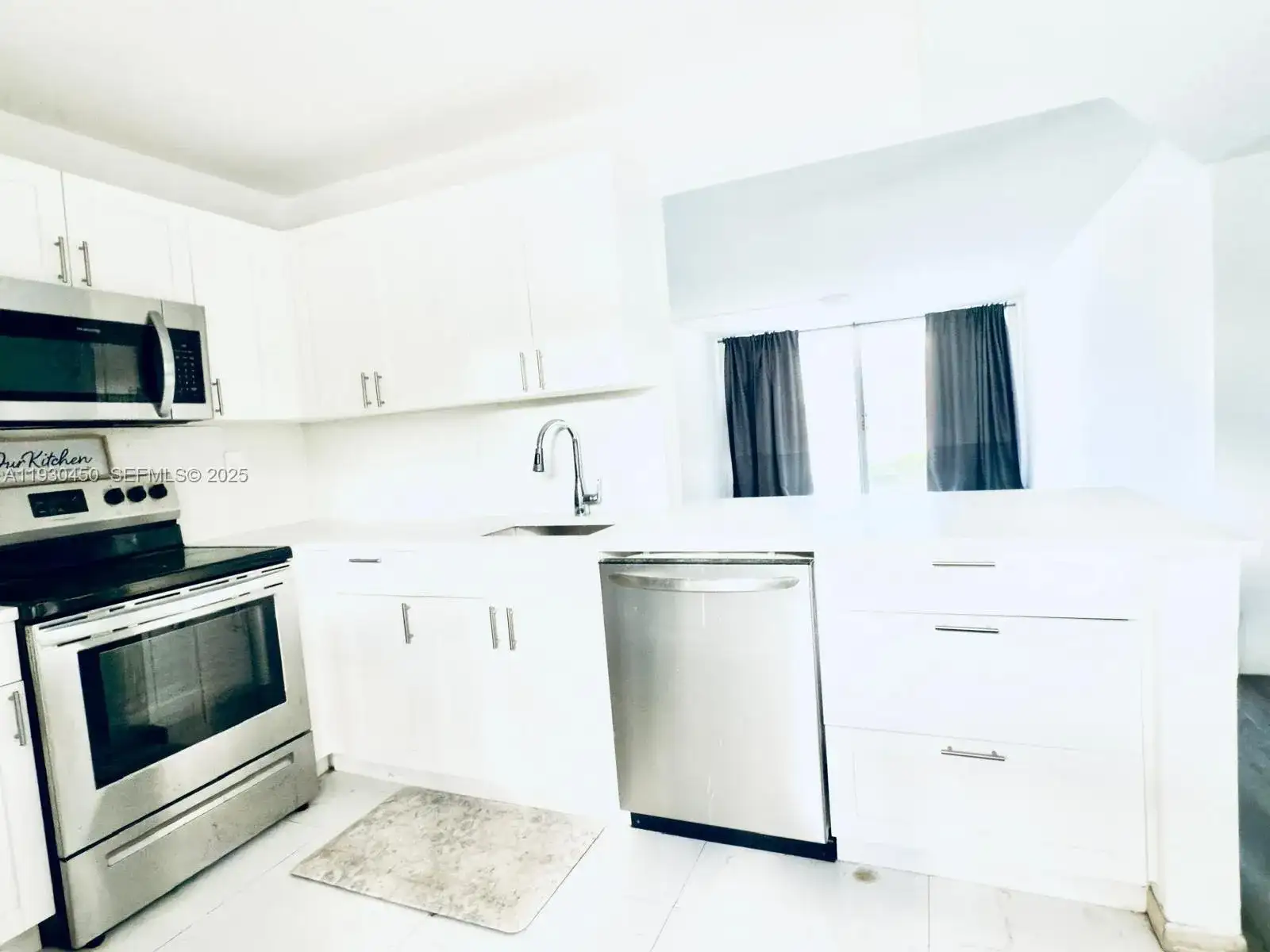 1401 NE 191st St # D207, Miami FL 33179 photo 4