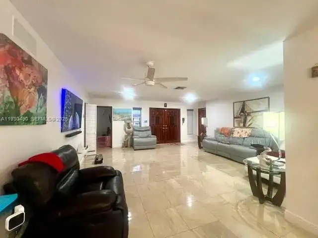 10631 NW 28th St, Sunrise FL 33322 photo 4