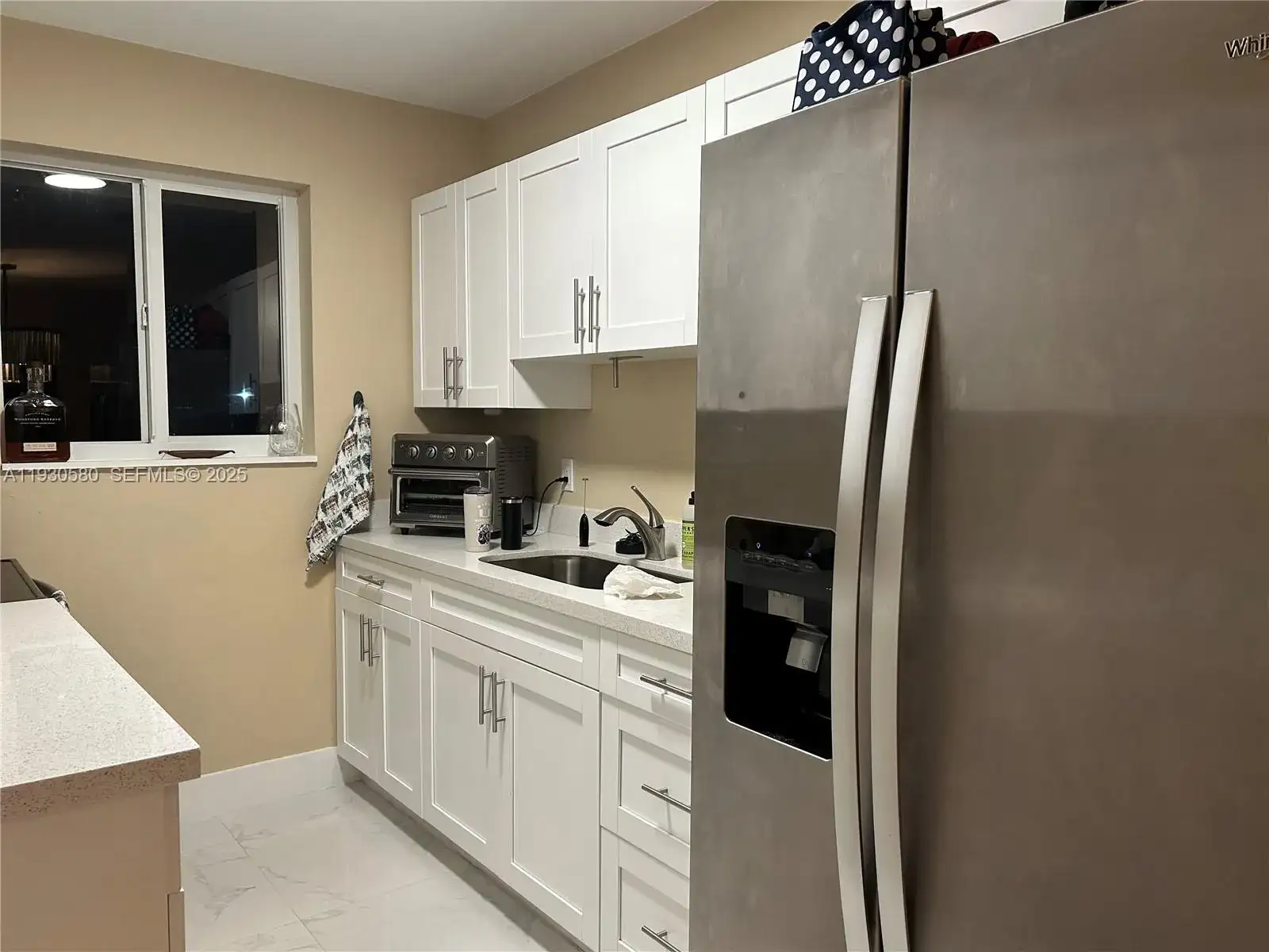 10750 SW 43rd Ln, Miami FL 33165 photo 5