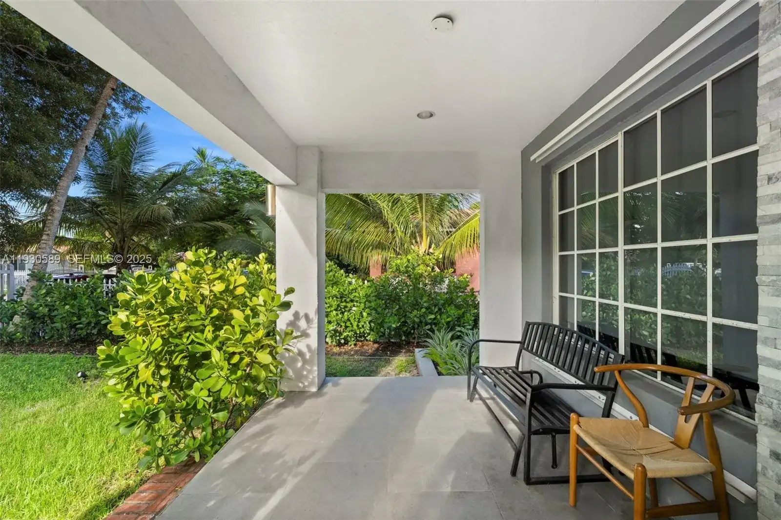 555 NE 73rd St, Miami FL 33138 photo 2