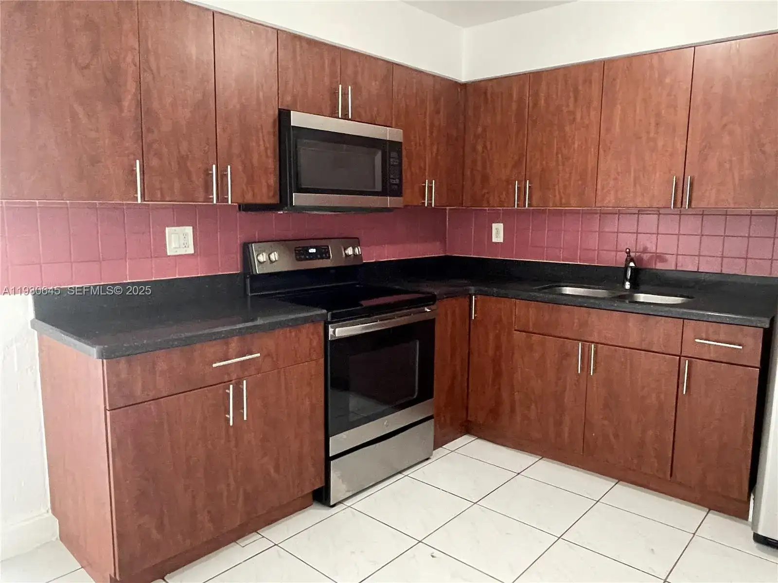 5820 NW 13th St, Sunrise FL 33313 photo 4