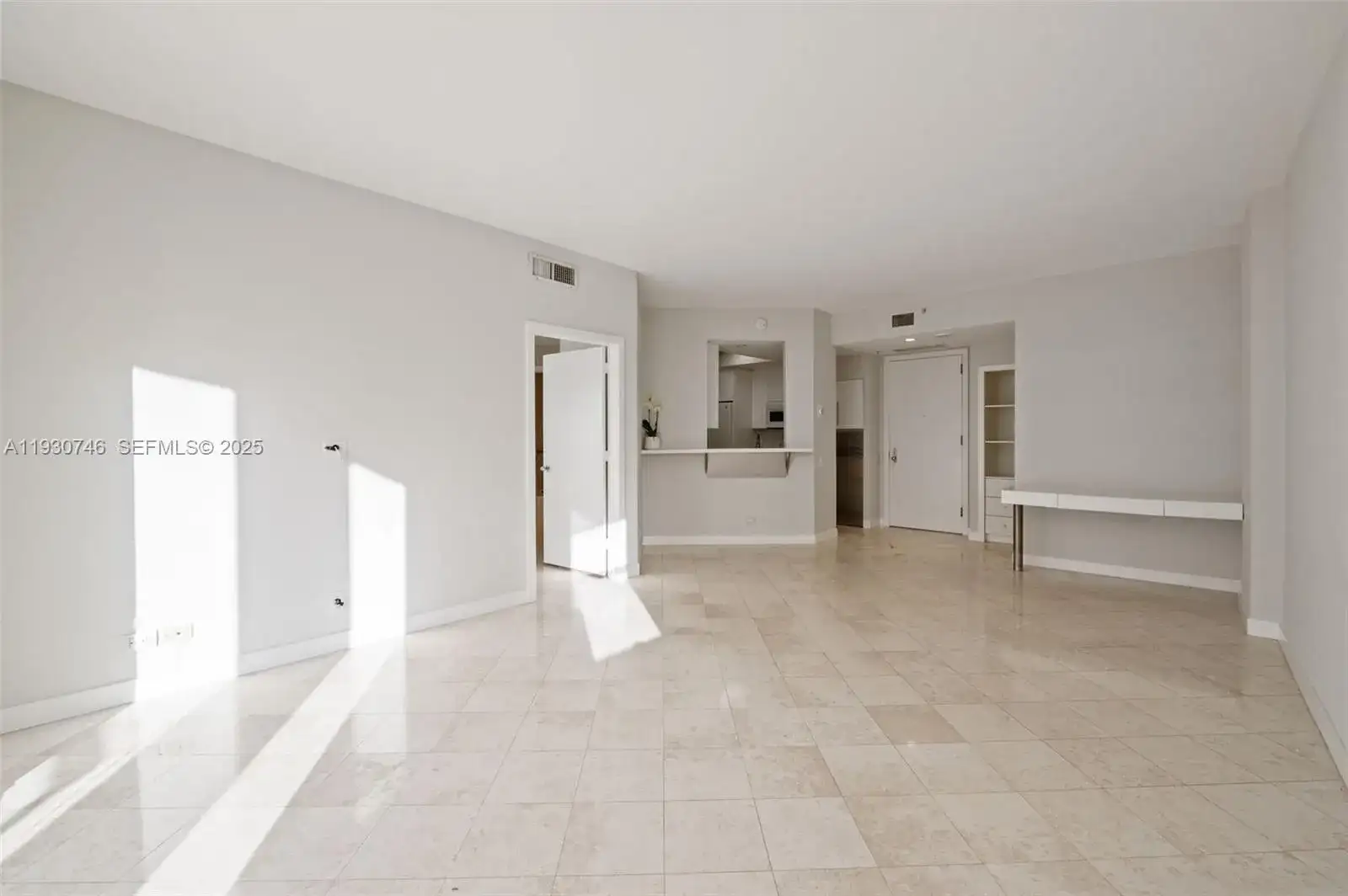 888 Brickell Key Dr # 601, Miami FL 33131 photo 3