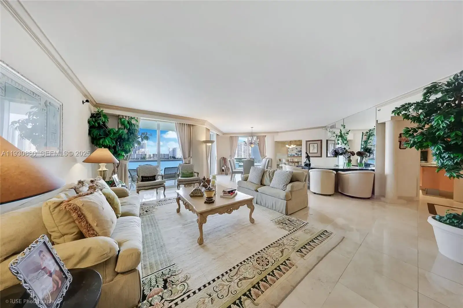 2600 Island Blvd # 703, Aventura FL 33160 photo 2