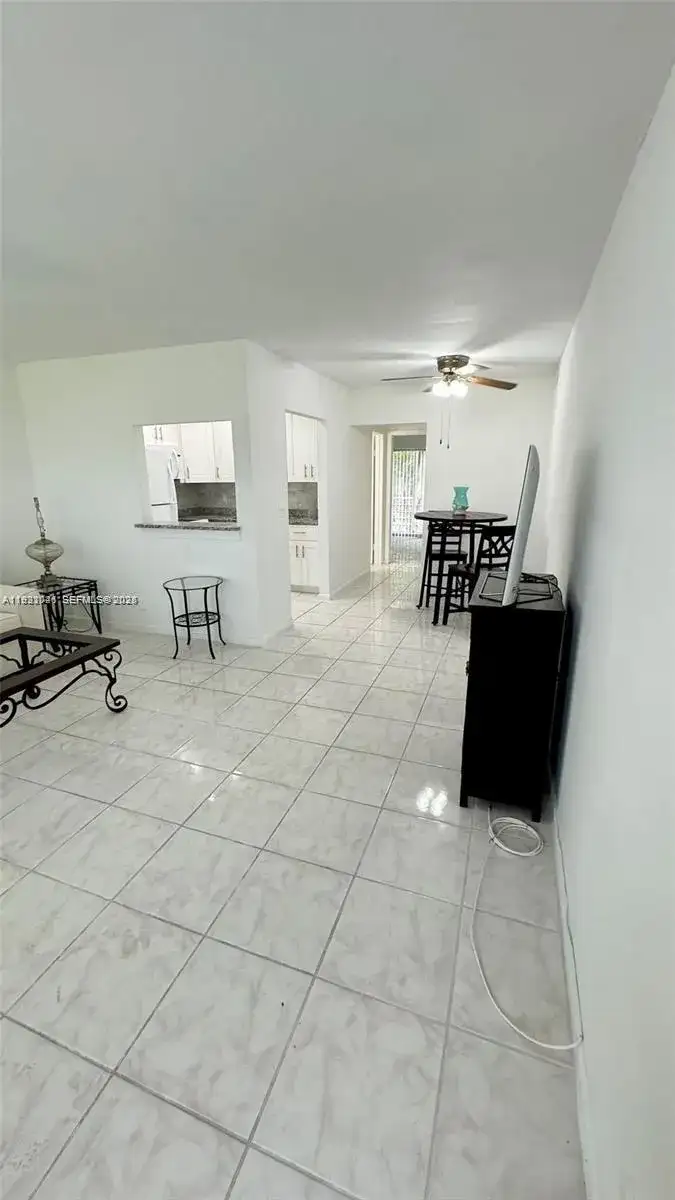 163 Coventry G # 163, West Palm Beach FL 33417 photo 5