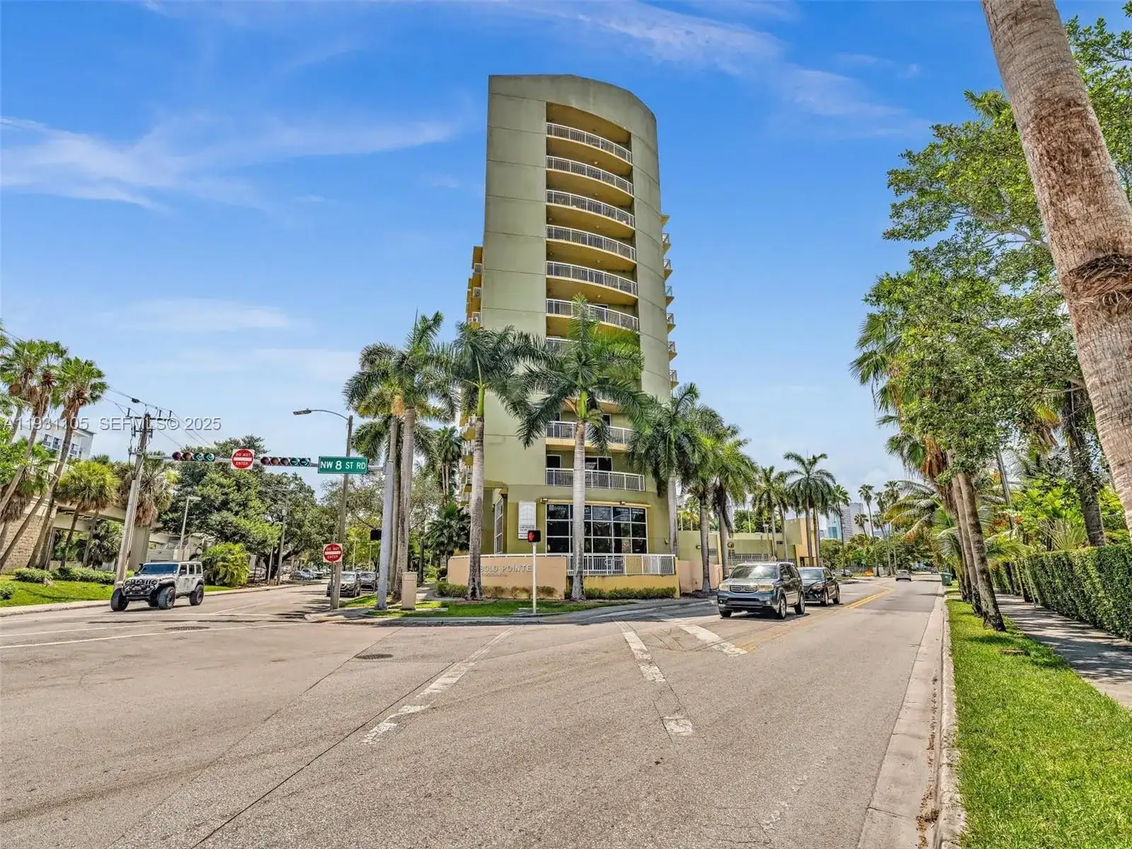 816 NW 11th St # 1208, Miami FL 33136 photo 2
