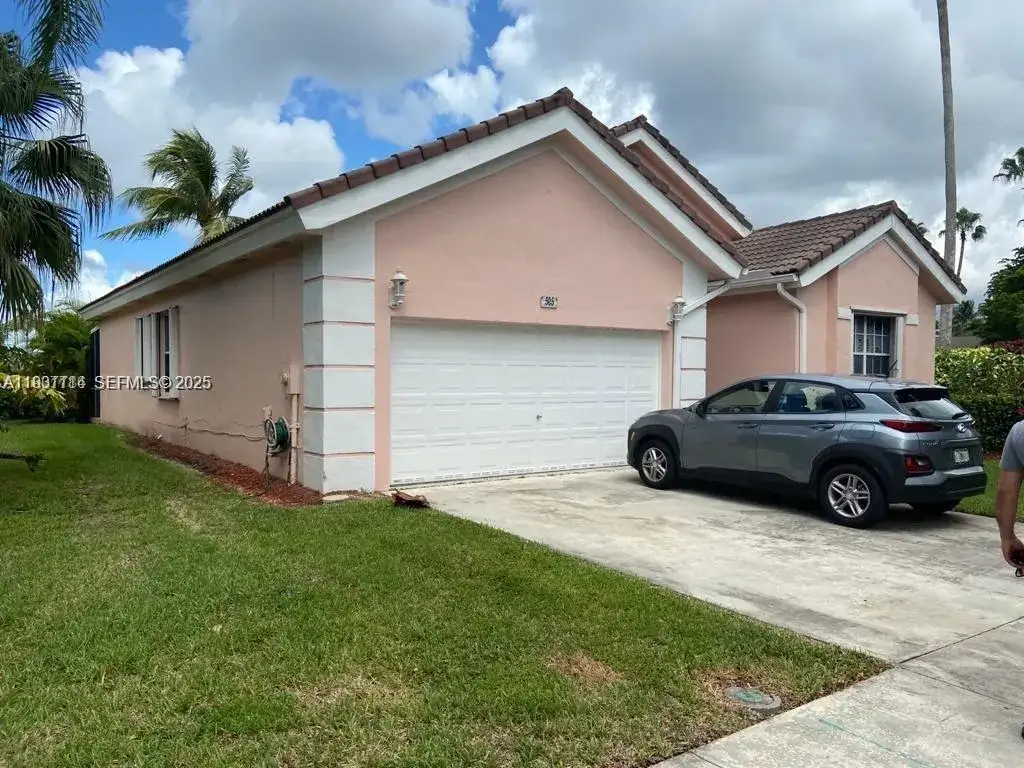 505 SE 26th Dr, Homestead FL 33033 photo 3