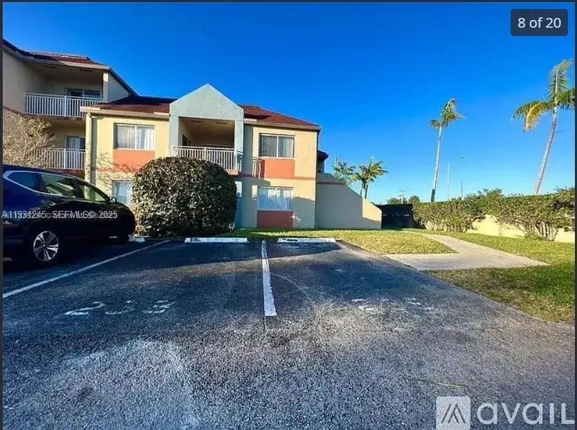 18810 NW 57th Ave # 102, Hialeah FL 33015 photo 4