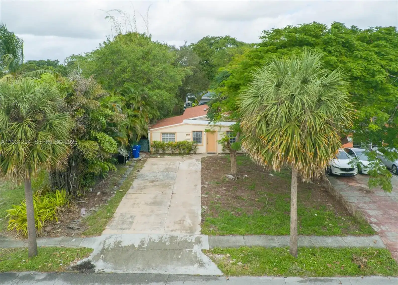 2063 NE 173rd St, North Miami Beach FL 33162 photo 4