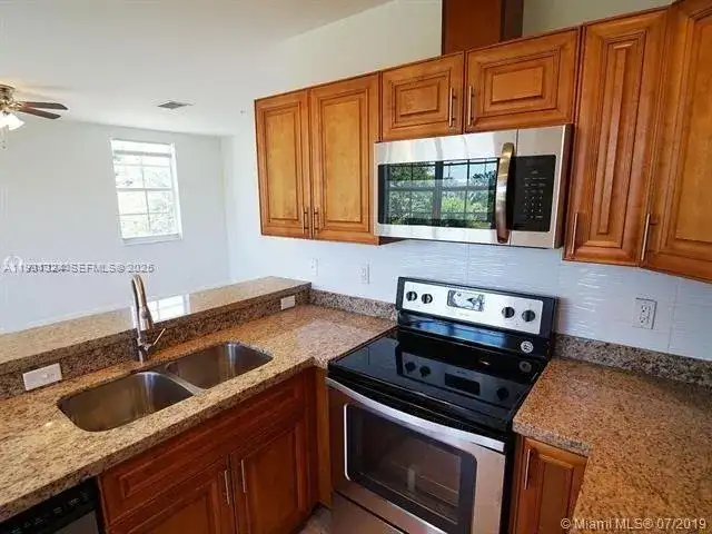 7738 NW 5th St # 7744, Plantation FL 33324 photo 3