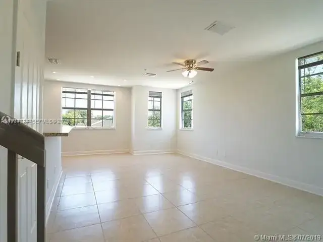 7738 NW 5th St # 7744, Plantation FL 33324 photo 4