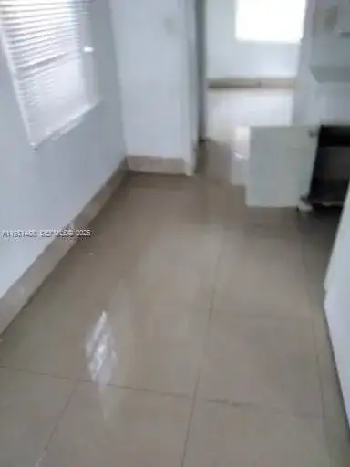 1326 NE 110th St # 5, Miami FL 33161 photo 3