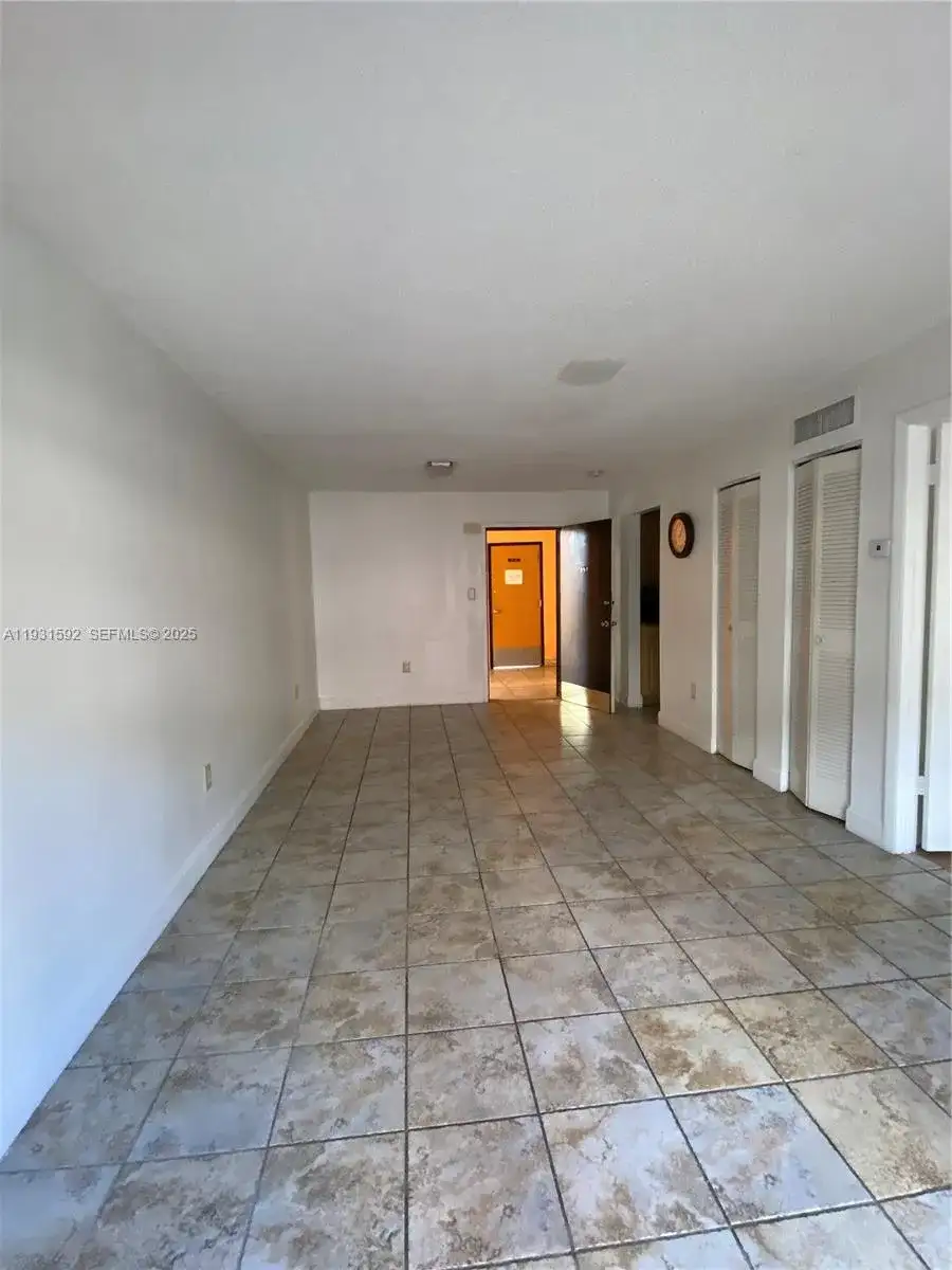 295 NW 72nd Ave # 204, Miami FL 33126 photo 5