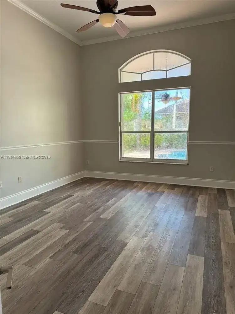 1302 NW 139th Ave, Pembroke Pines FL 33028 photo 4