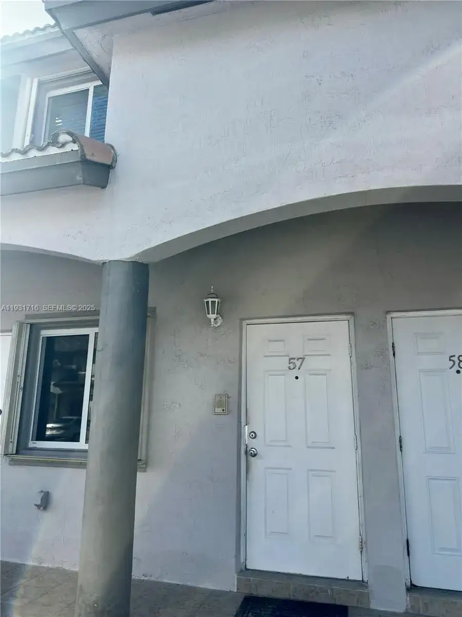 5655 NW 109th Ave # 57, Doral FL 33178 photo 2