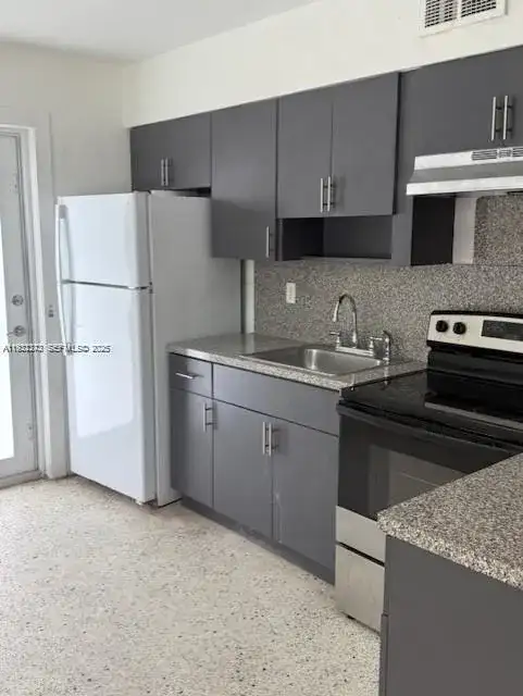 67 NW 34th St, Miami FL 33127 photo 4
