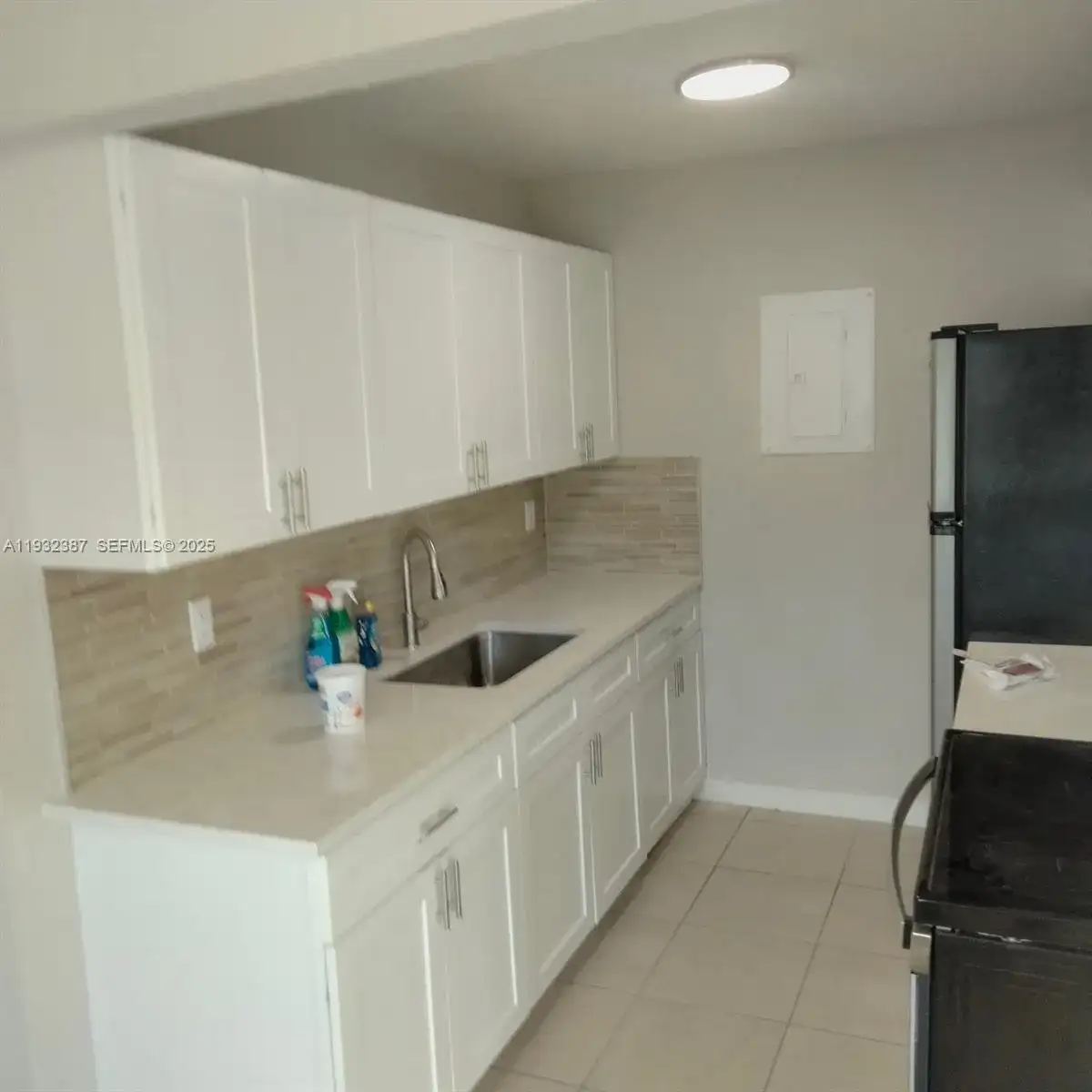 405 SW 13th Pl # 102, Deerfield Beach FL 33441 photo 2