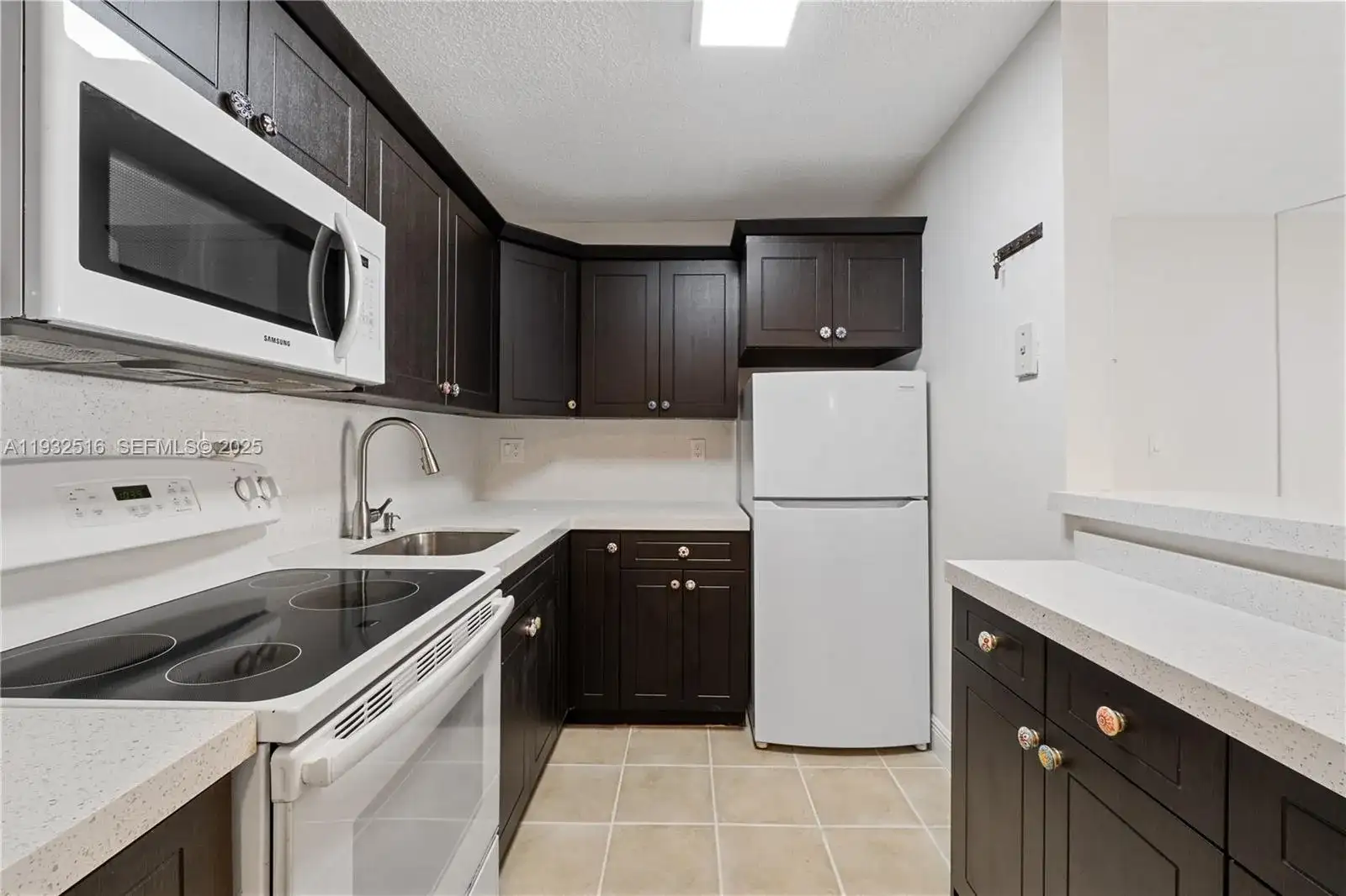 7200 NW 179th St # 105, Hialeah FL 33015 photo 3