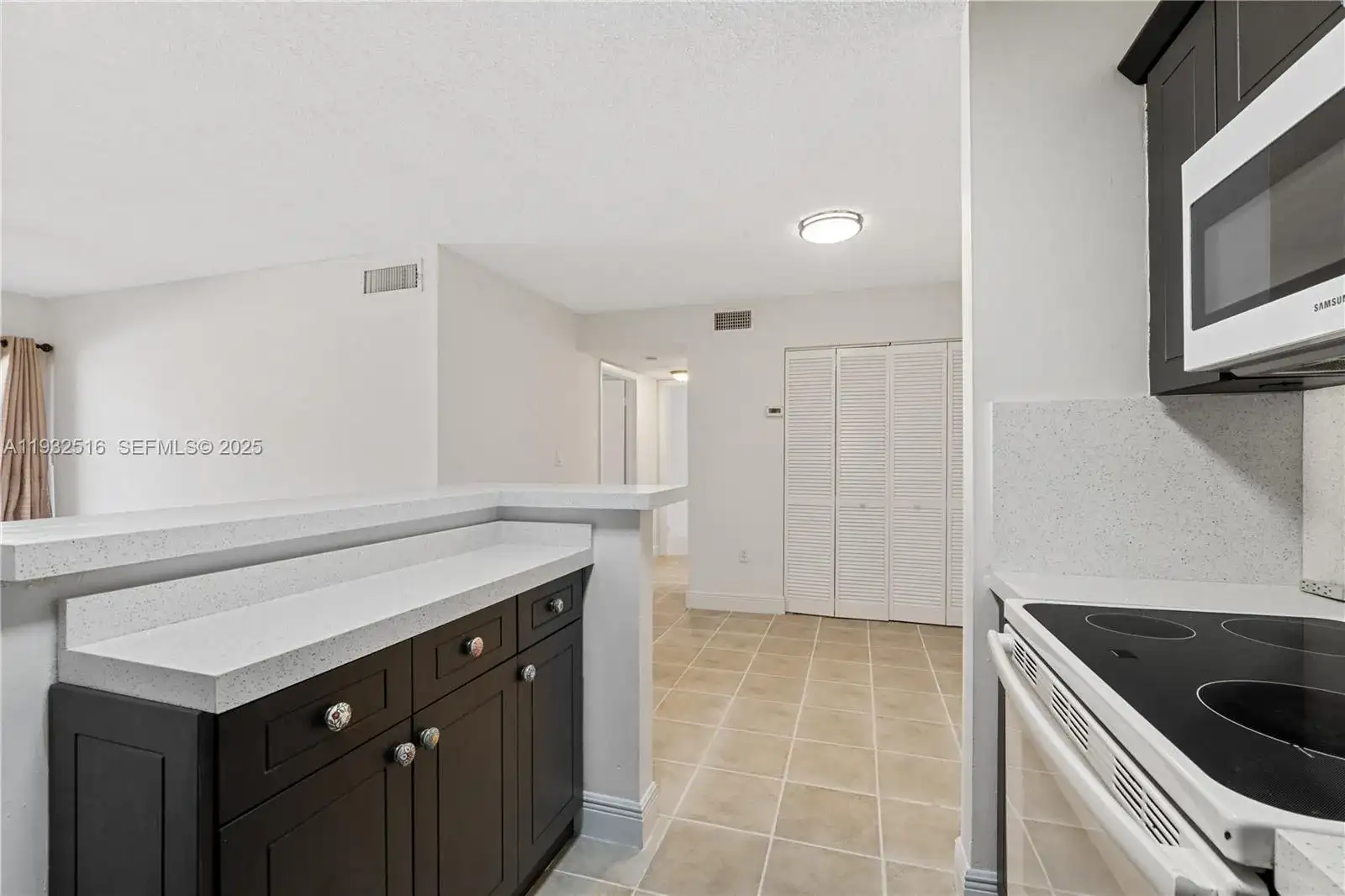 7200 NW 179th St # 105, Hialeah FL 33015 photo 4