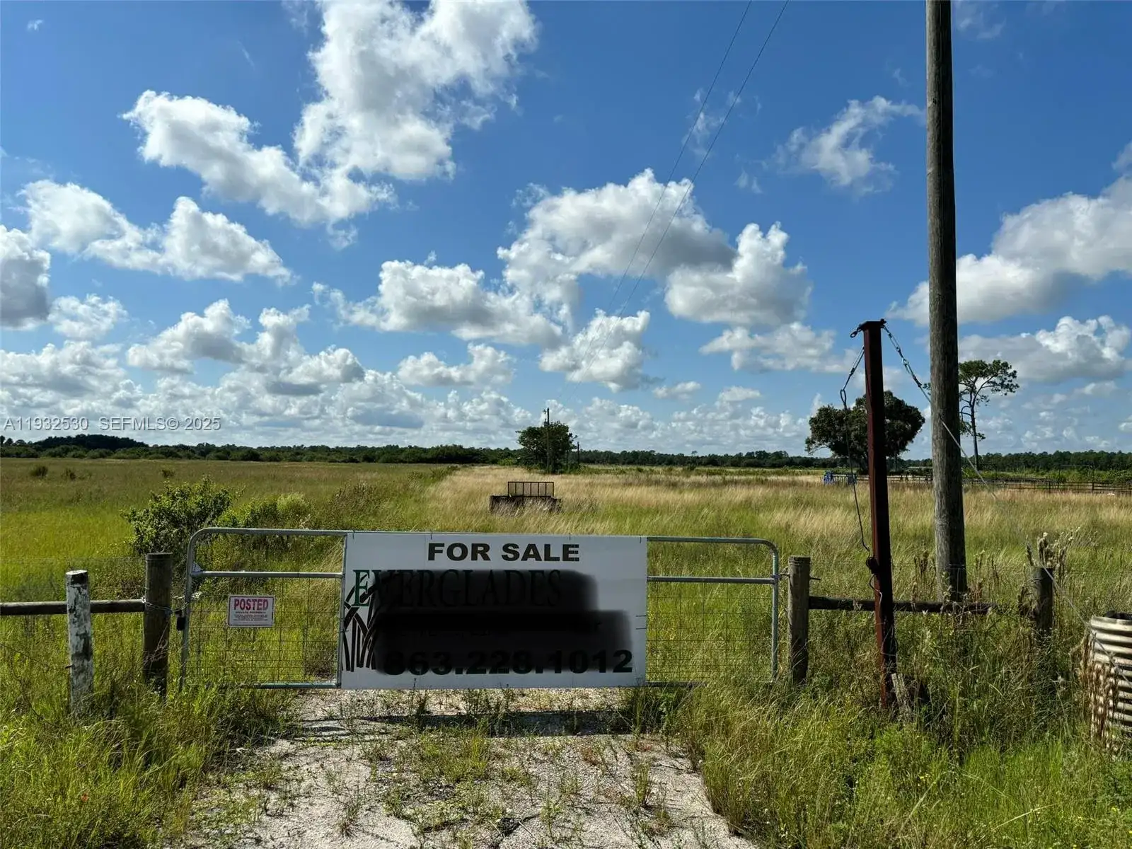 2516 Christopher Lane, Clewiston FL 33440 photo 2