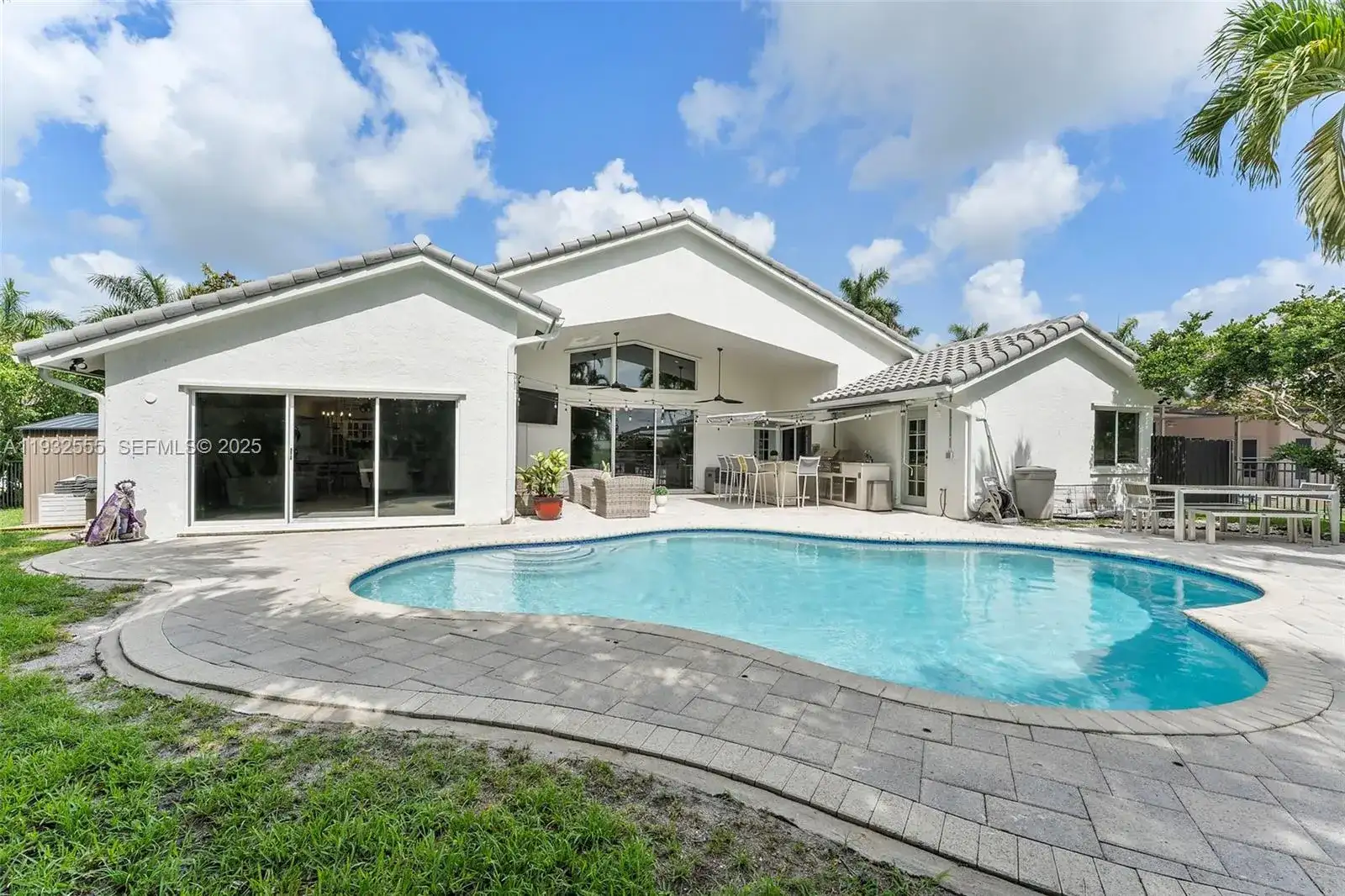 550 NW 110th Ave, Plantation FL 33324 photo 5