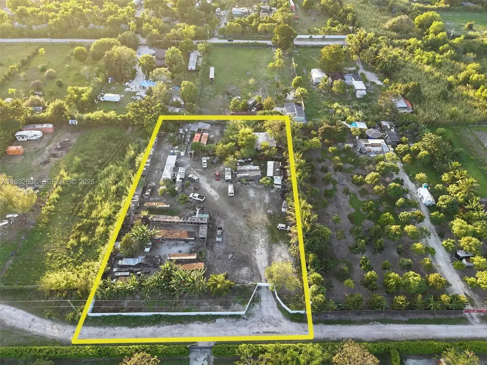 15400 SW 207th ave, Miami FL 33187 photo 2