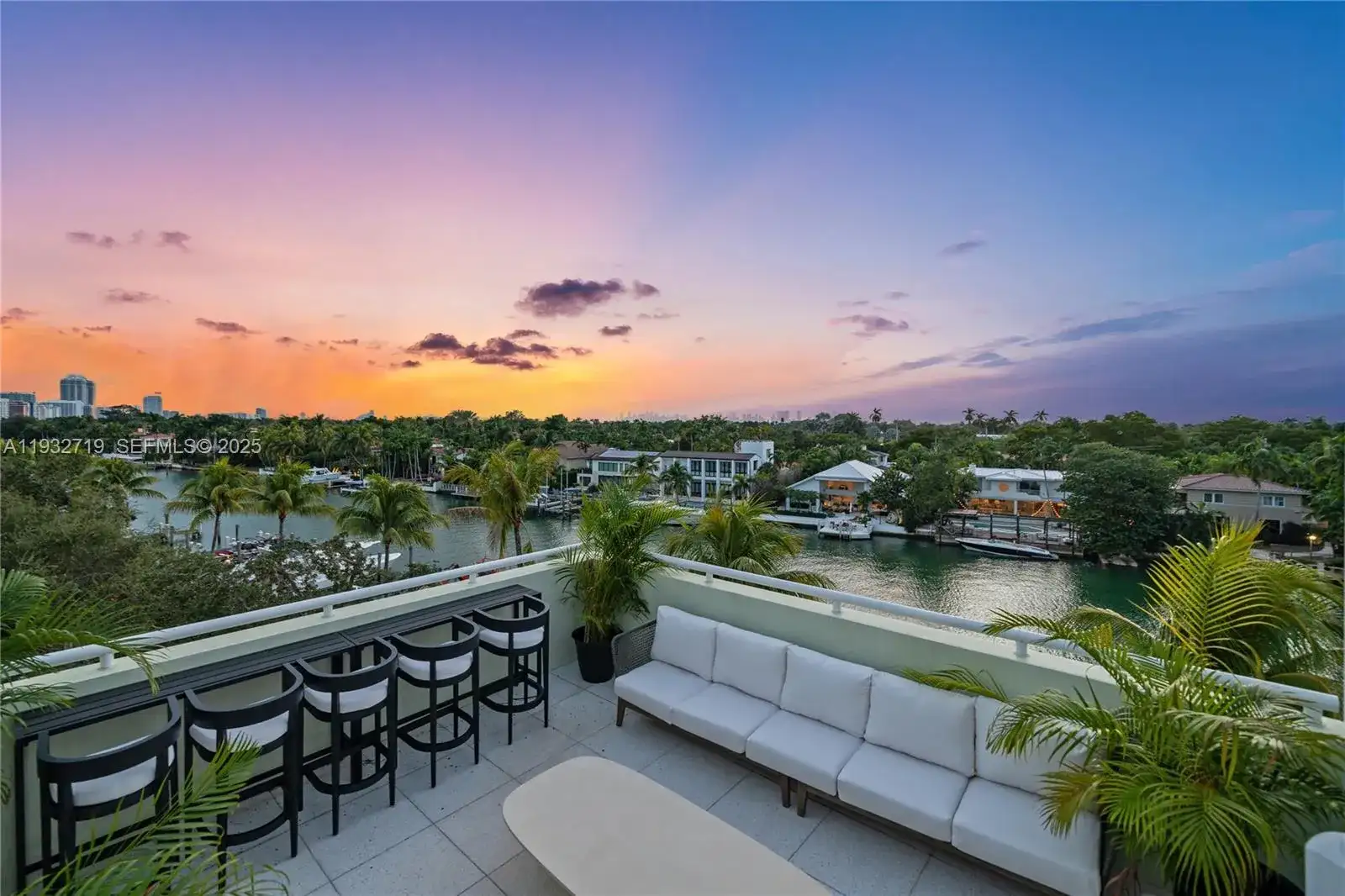 6109 W Laguna Dr W # 6109, Miami Beach FL 33141 photo 2