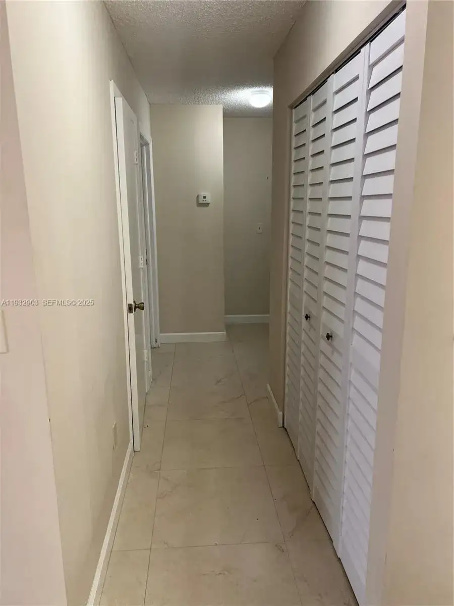 330 NW 114th Ave # 105, Sweetwater FL 33172 photo 4