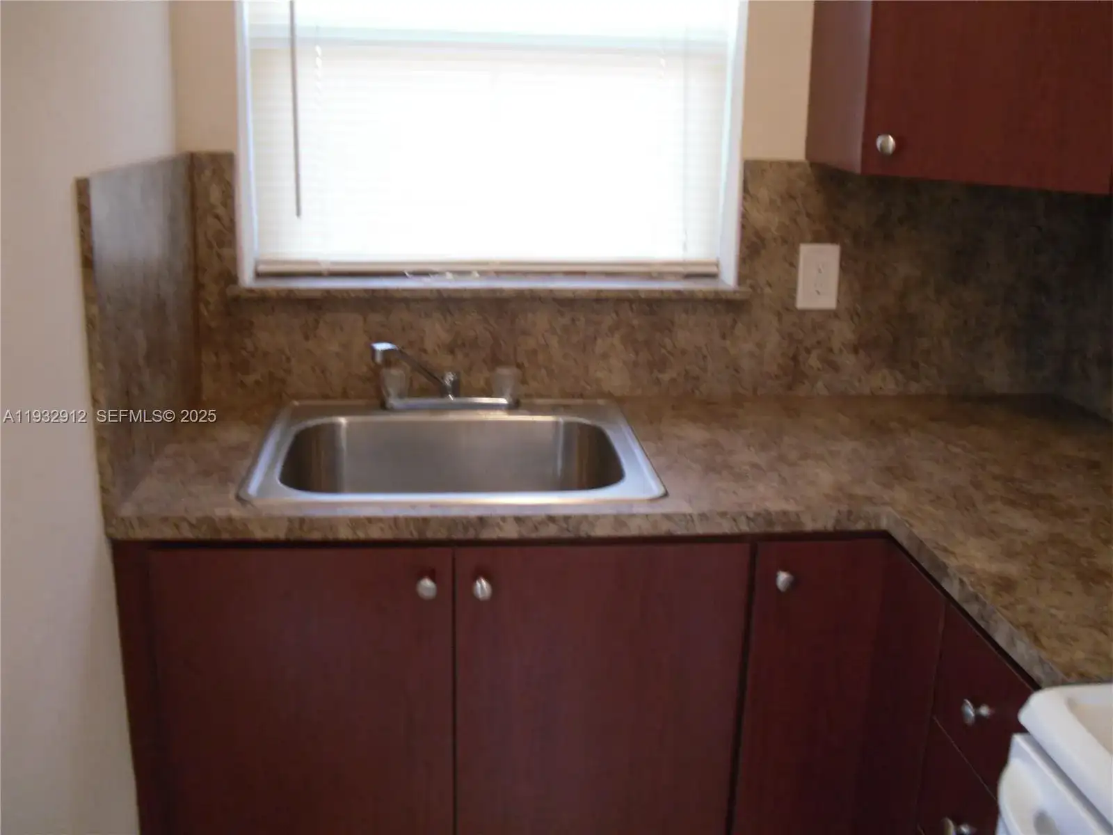 1675 NE 150th St # 3, Miami FL 33181 photo 5