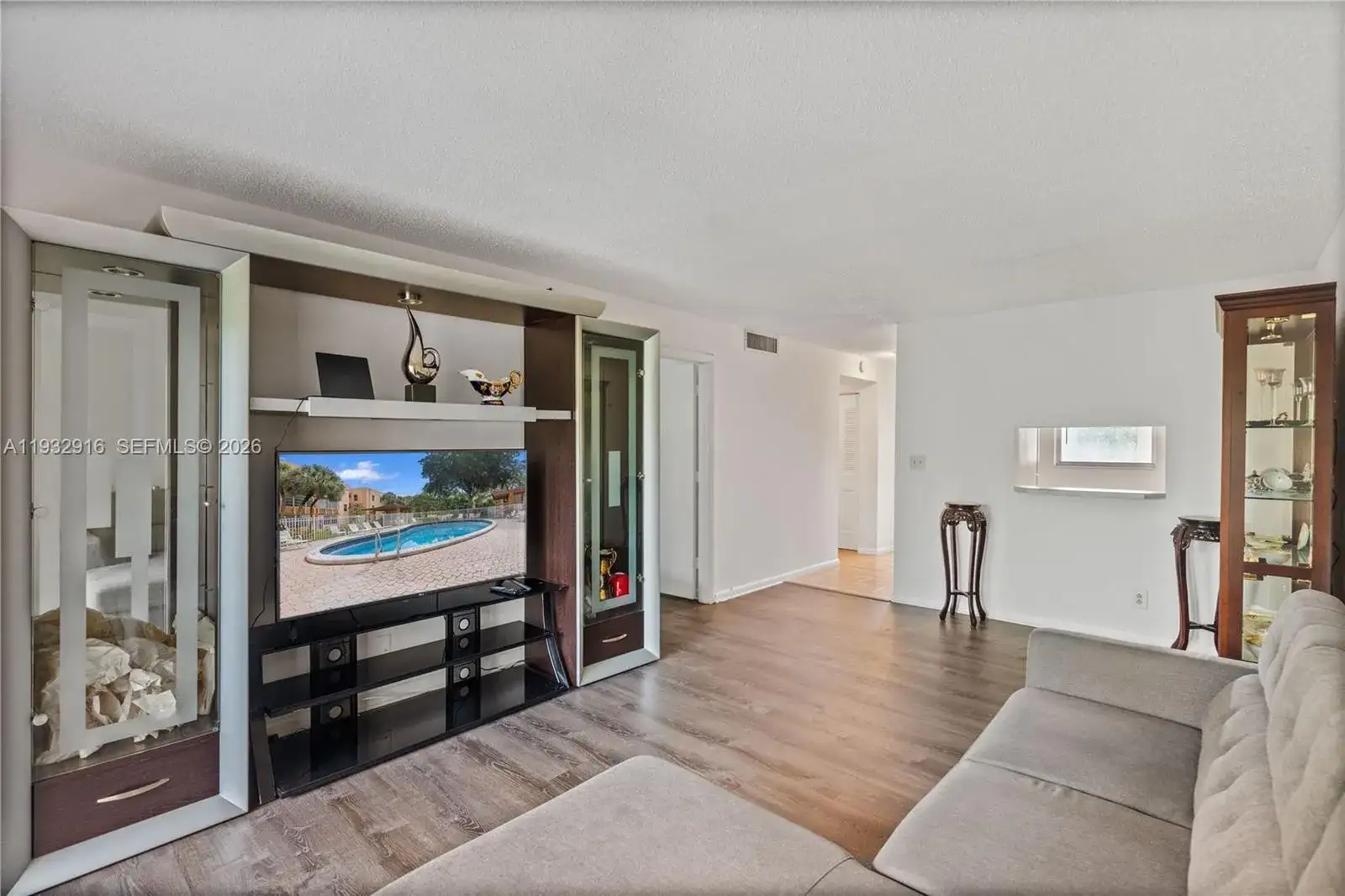 8400 Lagos De Campo Blvd # 312, Tamarac FL 33321 photo 4